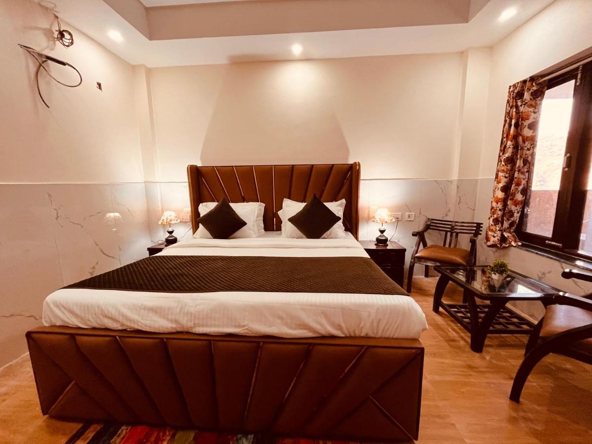 River Grand, Mussoorie Exterior photo